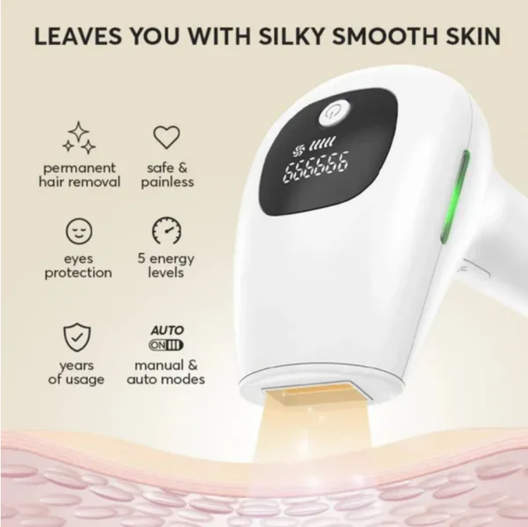 Femme utilisant un épilateur IPL en mode manuel sur les aisselles et en mode automatique sur les jambes